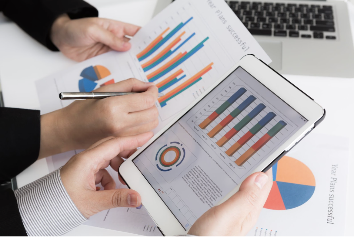 strategi pemasaran media intelligence ai1